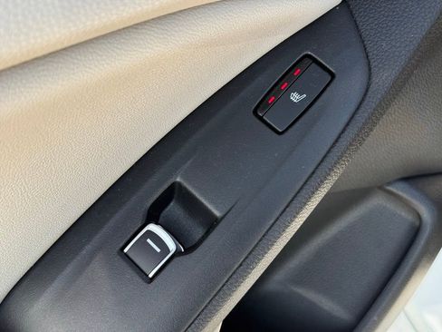 Used 2022 Honda Accord Touring image 21