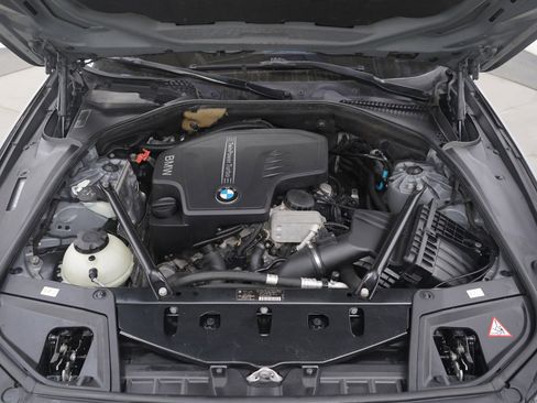 Used 2012 BMW 528i xDrive 4D SEDAN 528I XDRIVE image 30