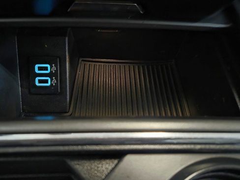 Used 2019 Ford F250 XLT w/ XLT Premium Package image 54