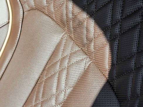 Certified 2023 BMW 530e w/ Premium Package image 24