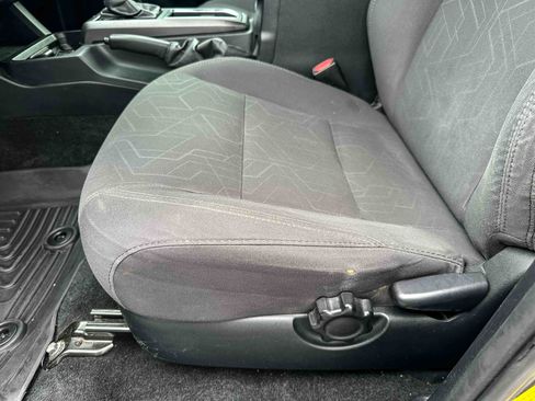 Used 2019 Toyota Tacoma TRD Sport RWD image 15