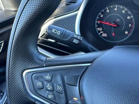 Used 2023 Chevrolet Malibu LT image 24