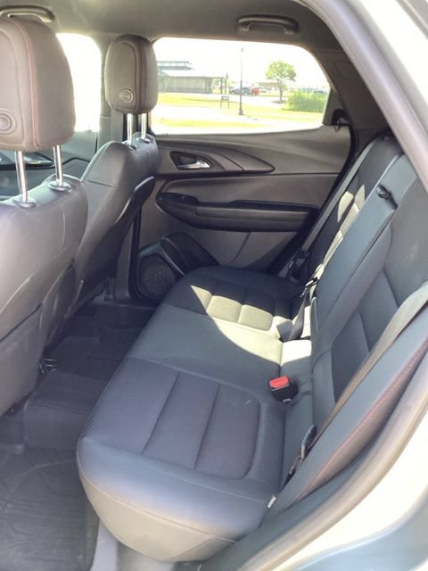 Used 2023 Chevrolet TrailBlazer RS w/ Convenience Package AWD/4WD image 7