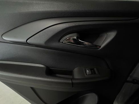 New 2026 Chevrolet TrailBlazer RS w/ Convenience Package image 9