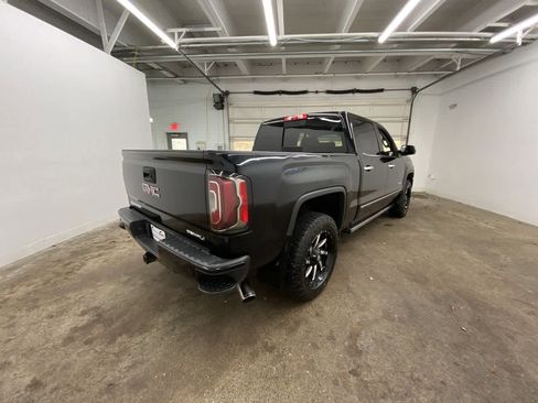 Used 2016 GMC Sierra 1500 Denali w/ Denali Ultimate Package image 6
