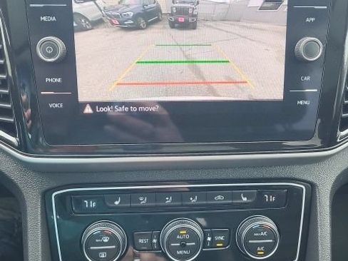 Used 2023 Volkswagen Atlas SEL Premium AWD/4WD image 5