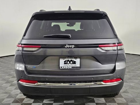 Used 2024 Jeep Grand Cherokee Limited 4xe AWD/4WD image 4