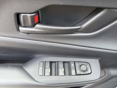 Used 2024 Toyota Prius Prime FWD image 8