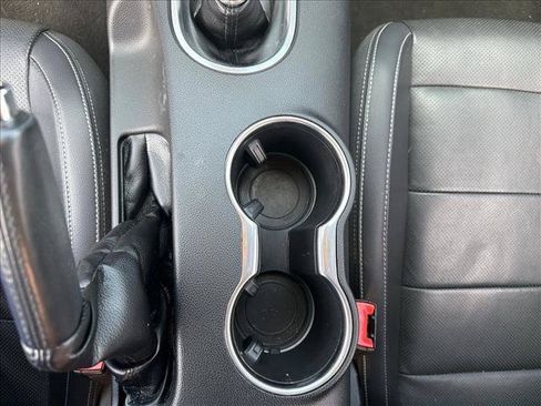 Used 2018 Ford Mustang GT Premium RWD image 16