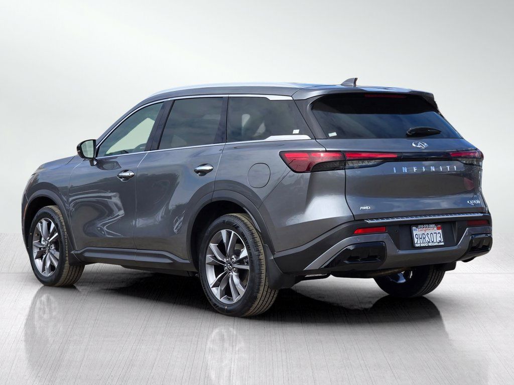 Used 2023 INFINITI QX60 Luxe w/ Cargo Package AWD/4WD image 7