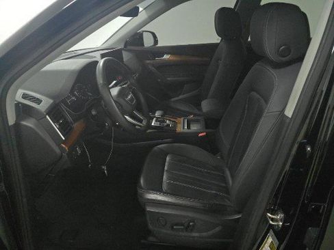 Used 2021 Audi Q5 2.0T Premium image 4