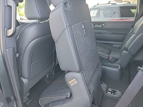 New 2026 Nissan Armada PRO-4X AWD/4WD image 38