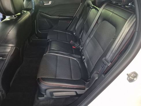 Used 2024 Ford Escape ST-Line w/ Tech Pack #1 AWD/4WD image 26