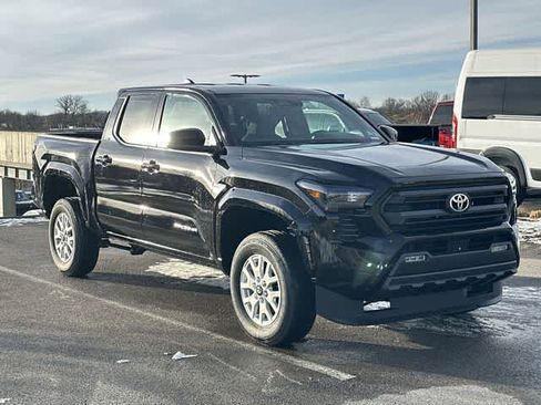 Used 2026 Toyota Tacoma SR5 RWD image 26