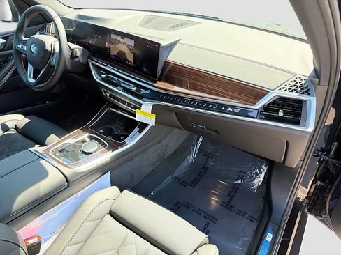 New 2026 BMW X5 sDrive40i RWD image 13