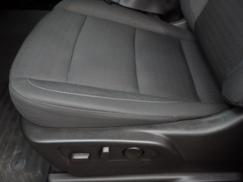 Used 2025 Chevrolet Silverado 2500 Custom w/ Custom Value Package AWD/4WD image 19