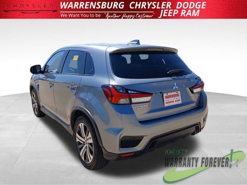 Used 2024 Mitsubishi Outlander Sport SE AWD/4WD image 6