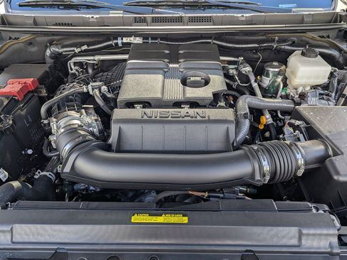 New 2026 Nissan Frontier SV w/ Tow Package AWD/4WD image 10