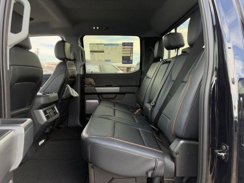 New 2026 Ford F250 Lariat w/ Black Appearance Package image 30