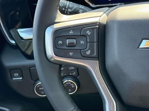 Used 2025 Chevrolet Silverado 1500 LT w/ Safety Package RWD image 16