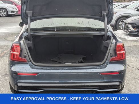 Used 2023 Volvo S60 T8 Plus image 6