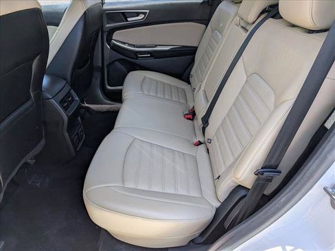 Used 2015 Ford Edge SEL w/ Equipment Group 201A FWD image 18