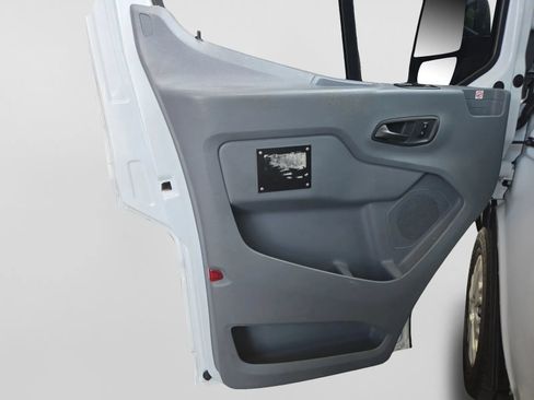 Used 2019 Ford Transit 250 148 High Roof RWD image 13
