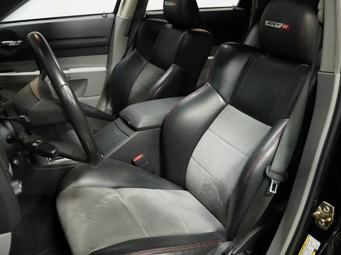 Used 2006 Dodge Magnum SRT8 w/ SRT Option Group III image 33