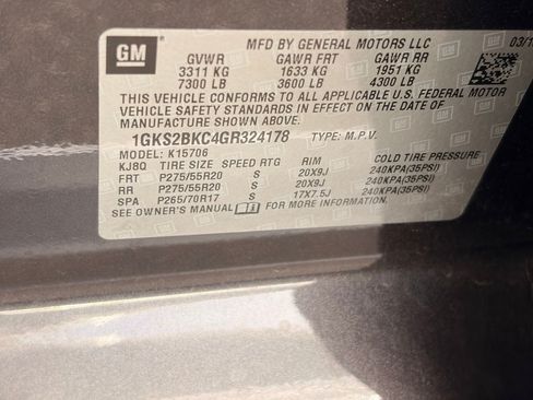 Used 2016 GMC Yukon SLT w/ Open Road Package AWD/4WD image 11