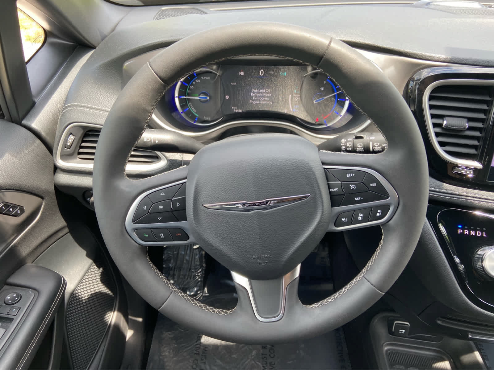 Used 2025 Chrysler Pacifica Select FWD image 20