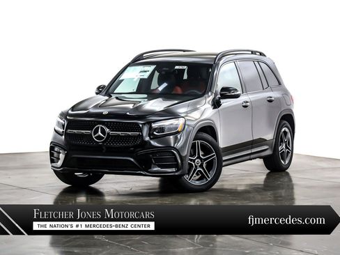 New 2026 Mercedes-Benz GLB 250 image 1