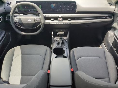 Used 2025 Kia K4 FWD image 14