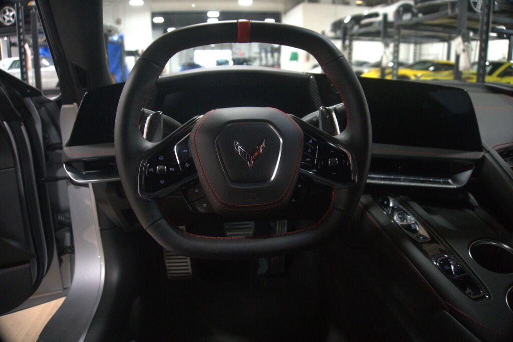 Used 2026 Chevrolet Corvette Stingray Preferred Cpe w/ Z51 Performance Package RWD image 40