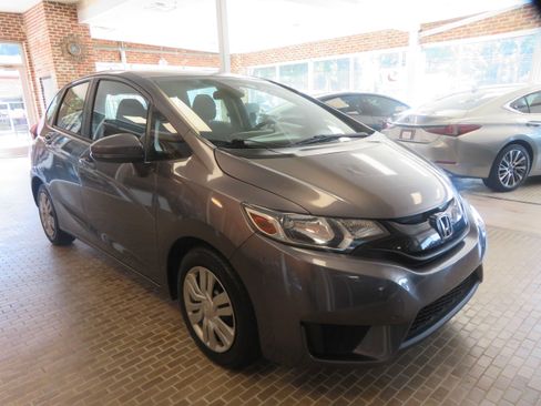 Used 2016 Honda Fit LX image 3
