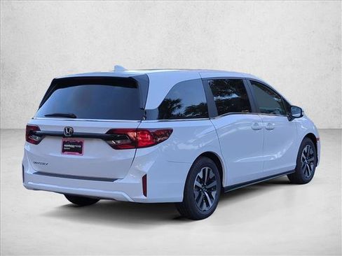New 2026 Honda Odyssey EX-L image 2
