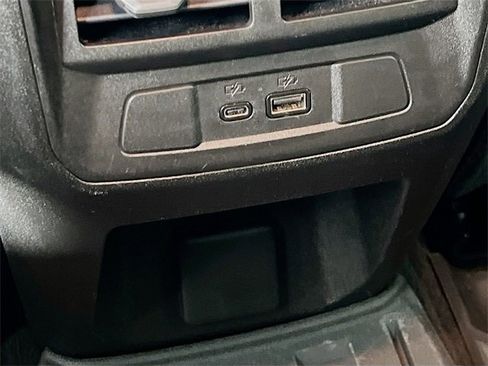 Used 2023 Chevrolet Colorado ZR2 w/ ZR2 Convenience Package III image 33