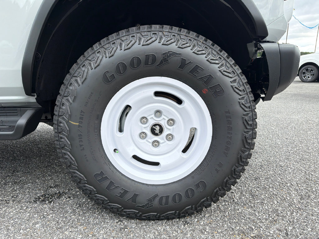 New 2026 Ford Bronco Heritage Edition AWD/4WD image 12