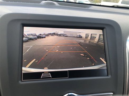 Certified 2024 Chevrolet Equinox LT image 17