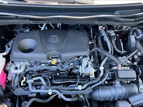 Used 2021 Toyota Sienna XSE w/ XSE Plus Package FWD image 24