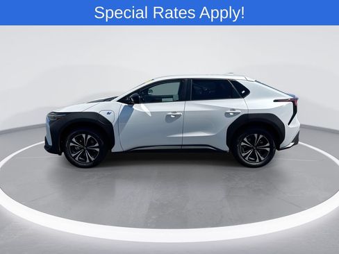 Certified 2023 Subaru Solterra AWD image 5