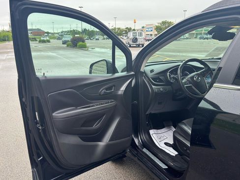 Used 2017 Buick Encore Preferred FWD image 9