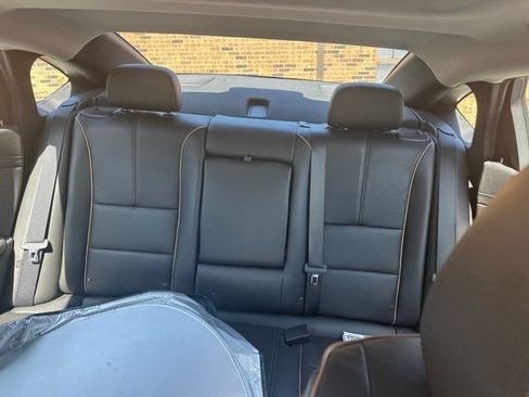 Used 2017 Chevrolet Impala Premier FWD image 5