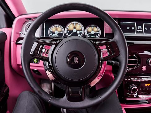 Used 2024 Rolls-Royce Phantom Sedan w/ The Phantom Package RWD image 64