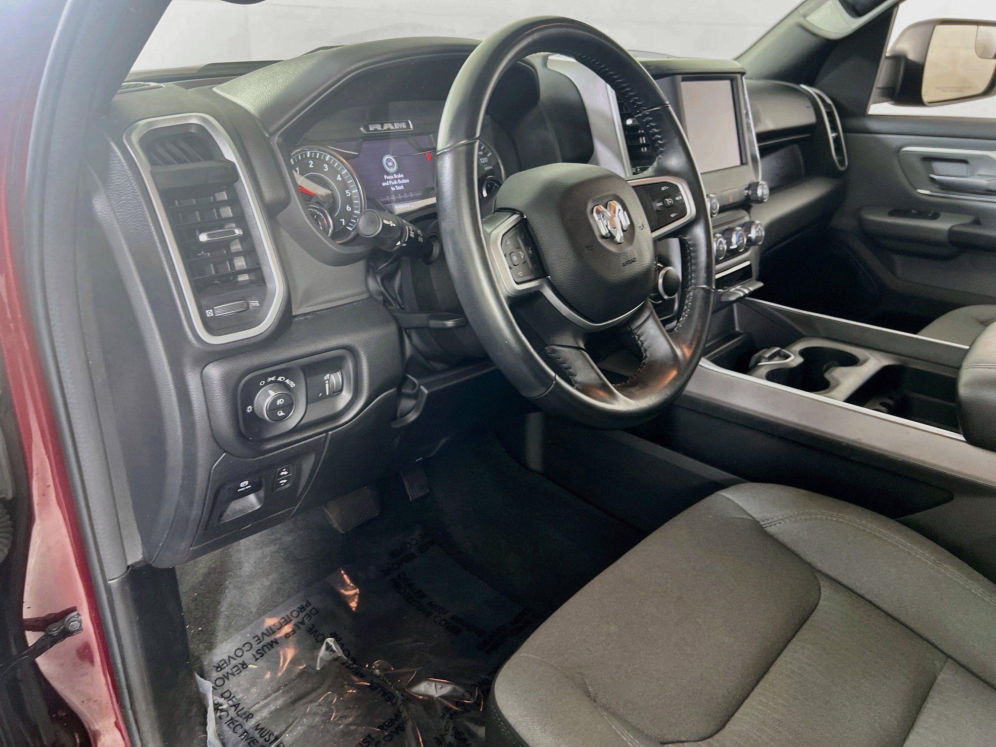 Used 2022 RAM 1500 Big Horn AWD/4WD image 9