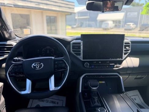 Used 2022 Toyota Tundra Platinum RWD image 10