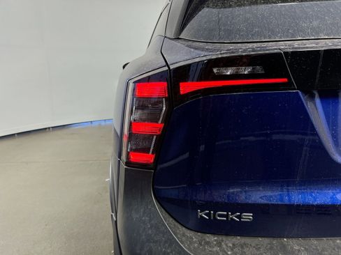 New 2025 Nissan Kicks SR image 29