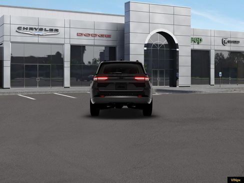 New 2026 Jeep Grand Cherokee Altitude RWD image 6