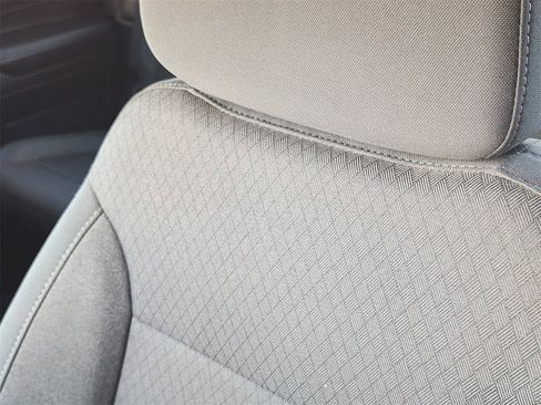 Used 2022 Chevrolet Silverado 1500 LT image 14