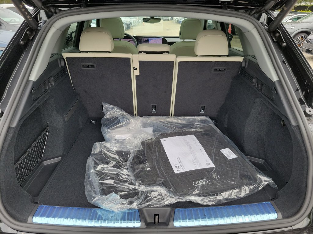 New 2026 Audi Q5 Premium AWD/4WD image 30