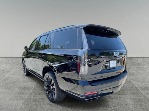 New 2026 Cadillac Escalade Platinum Sport w/ LPO, ONYX Package AWD/4WD image 3